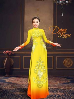 1693392030 vai ao dai du tiec sang trong (2)